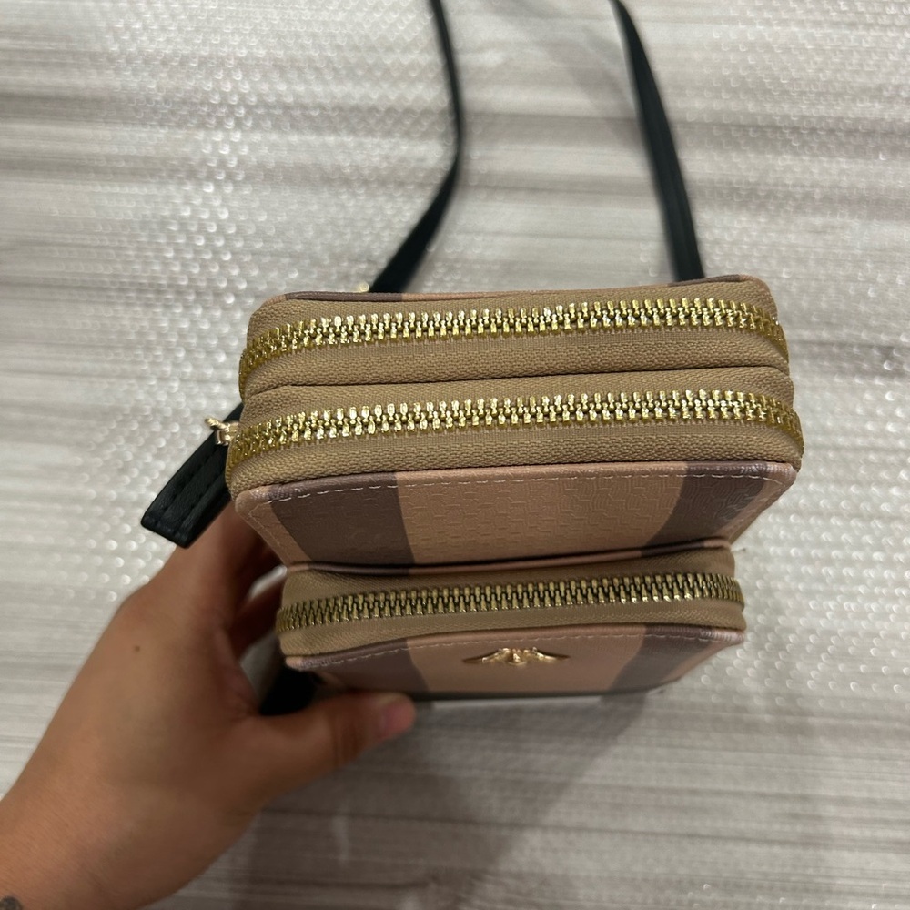 Bee Square Brown Striped Crossbody bag Multiple zip pockets - Picture 4 of 11